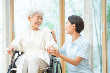 株式会社アクスト 介護職の募集です! 【デイサービス 結(ゆい)】